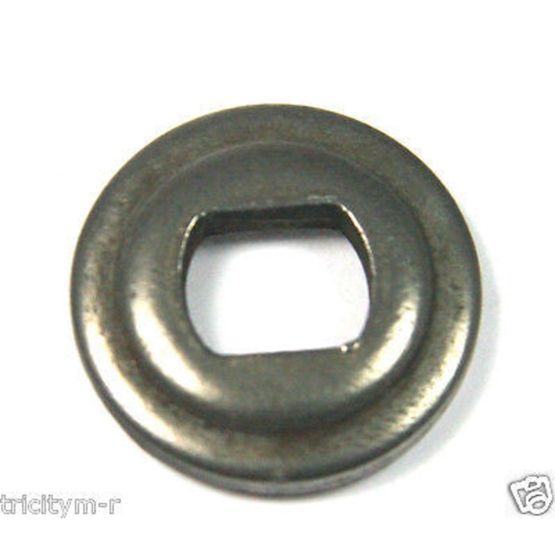 131404-01 Black & Decker Saw Blade Clamp Outer Washer