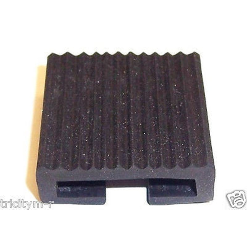 ST041600AV Campbell Hausfeld  Air Compressor Rubber Foot Mount  Craftsman