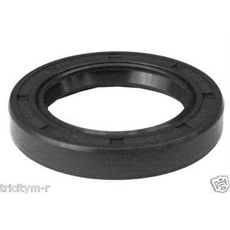 Honda GX340 / GX390 Crankshaft Seal  Replaces 91201-ZE3-004
